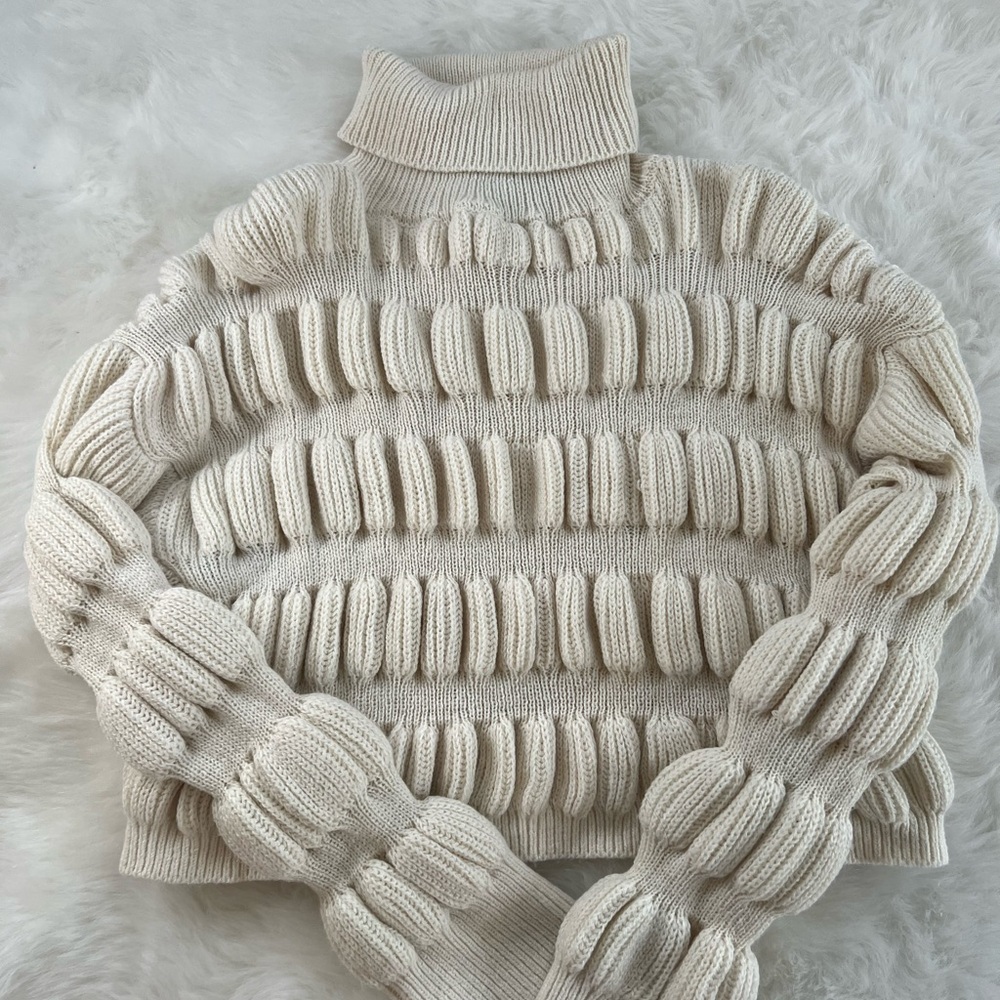 F21 - Chunky Knit Cream Sweater